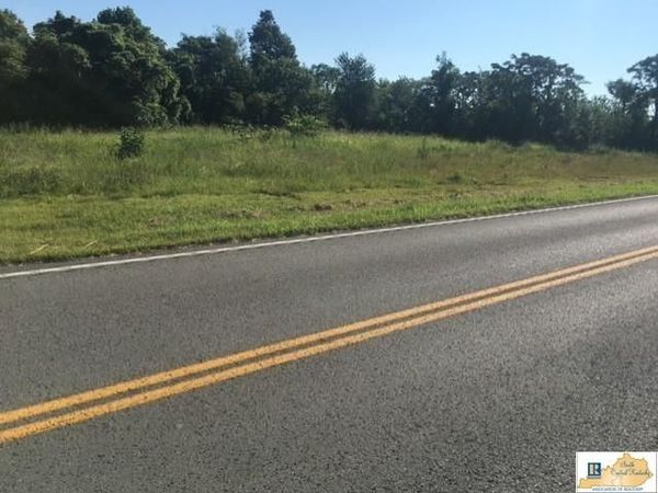 785 Celina Road , Tompkinsville, KY 42167