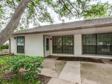 13719 Flagstone Lane, Dallas, TX 75240