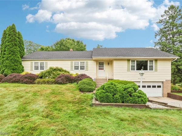 3837 Brookside Drive , Norton, OH 44203