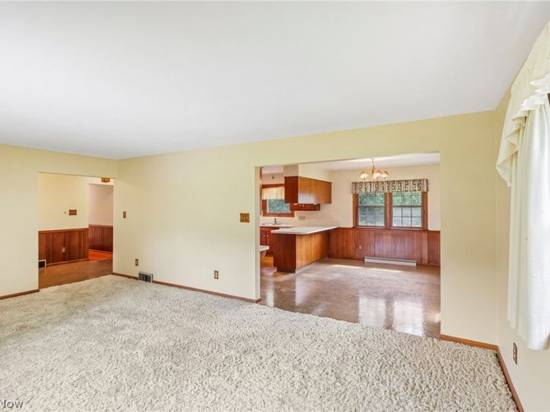 3837 Brookside Drive , Norton, OH 44203 Photo 8