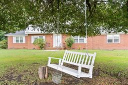 924 Tyler Rd. photo 4