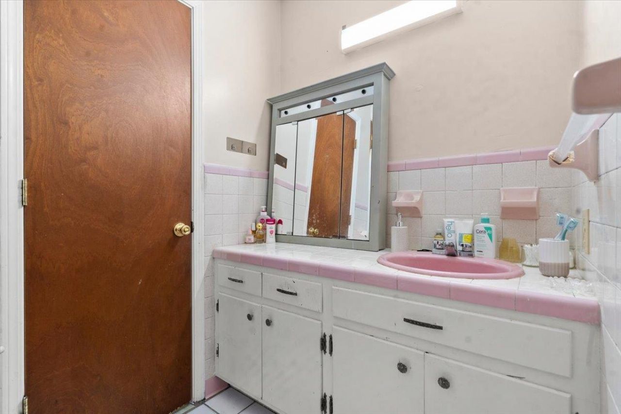 924 Tyler Rd. Photo 40