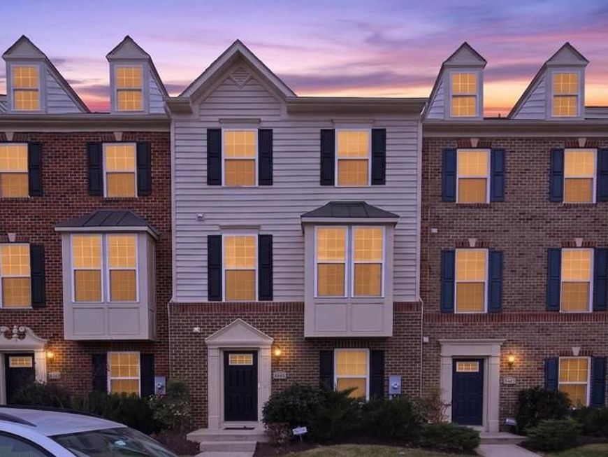 5363 S Center Drive , Greenbelt, MD 20770 Main Photo