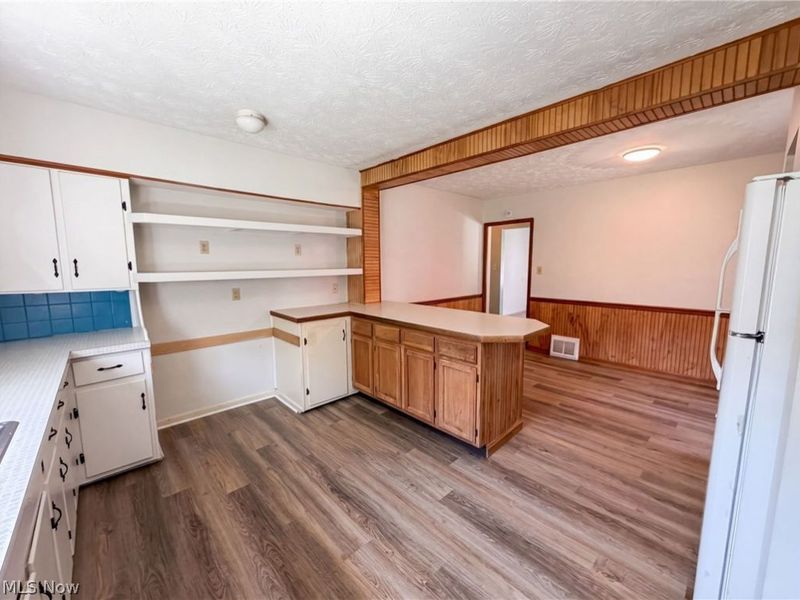841 Chinook Avenue, Akron, OH 44305 Photo 8
