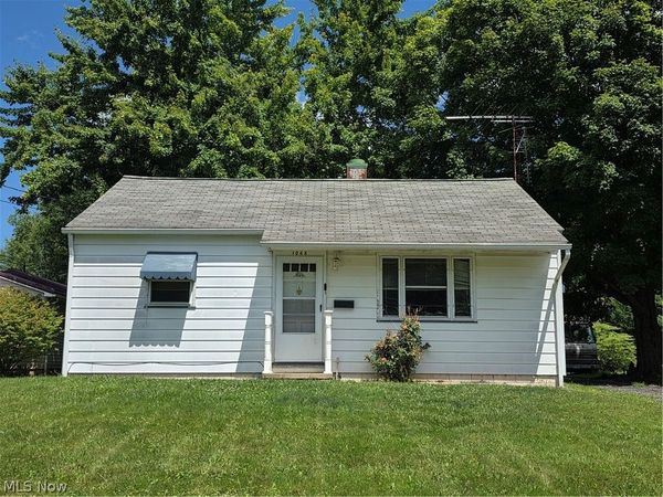 1068 Liberty Street, Salem, OH 44460