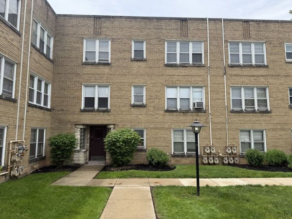 1747 W 95th Place , Unit 1, Chicago, IL 60643