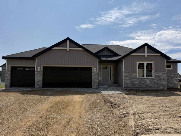 5805 Bridle Way, Madison, WI 53718