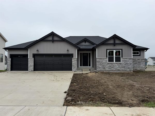 5805 Bridle Way, Madison, WI 53718
