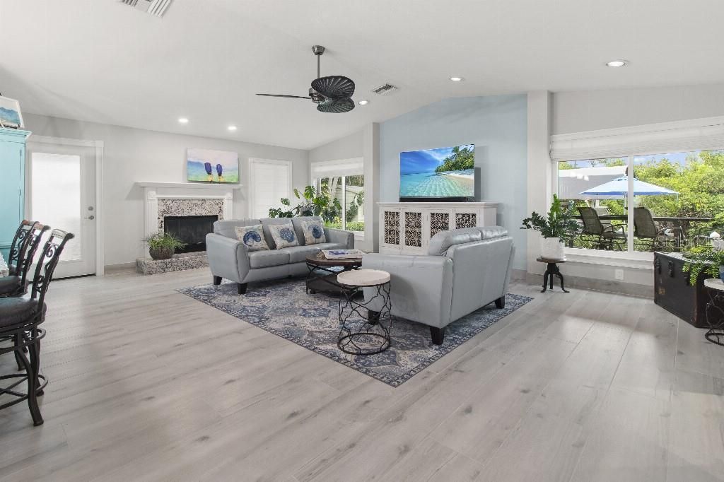 810 25th Avenue W, Palmetto, FL 34221 Photo