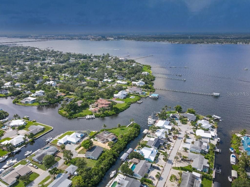 810 25th Avenue W, Palmetto, FL 34221 Photo