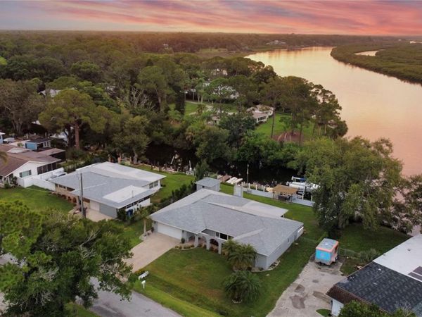 5206 18TH AVENUE E, BRADENTON, FL 34208