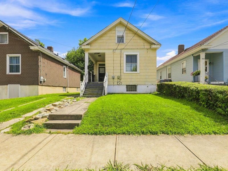 663 Elliott Avenue, Arlington Heights, OH 45215 Photo 1