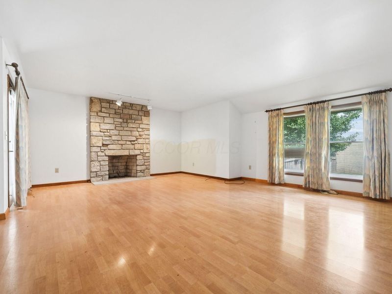 6981 Perry Drive, Worthington, OH 43085 Photo 19