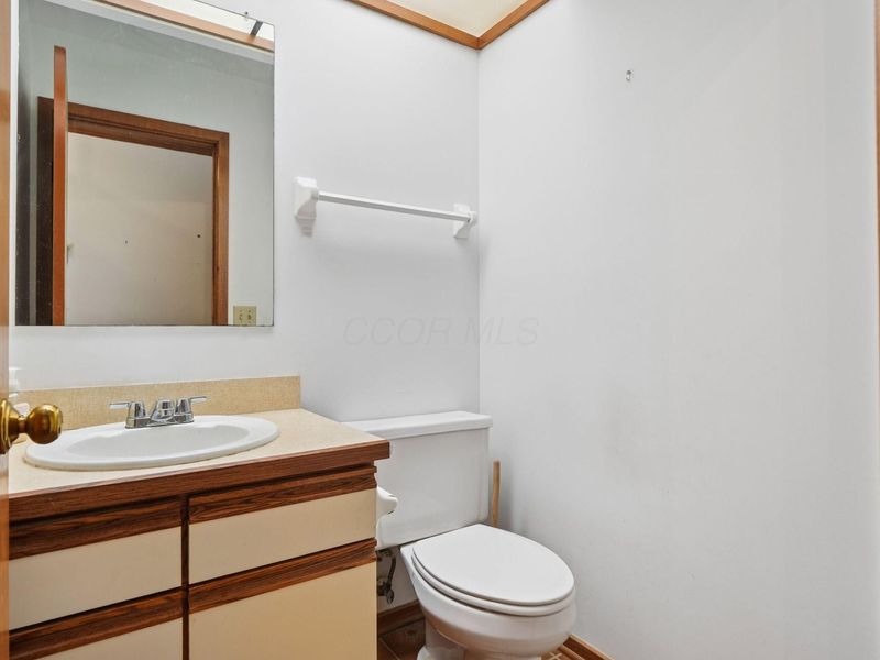 6981 Perry Drive, Worthington, OH 43085 Photo 7