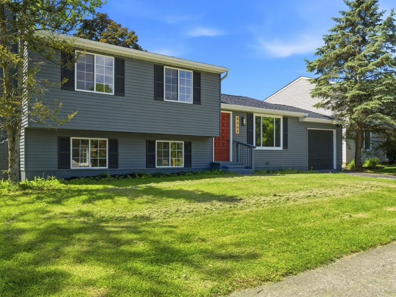 8669 Ripton Drive , Powell, OH 43065 Photo 3