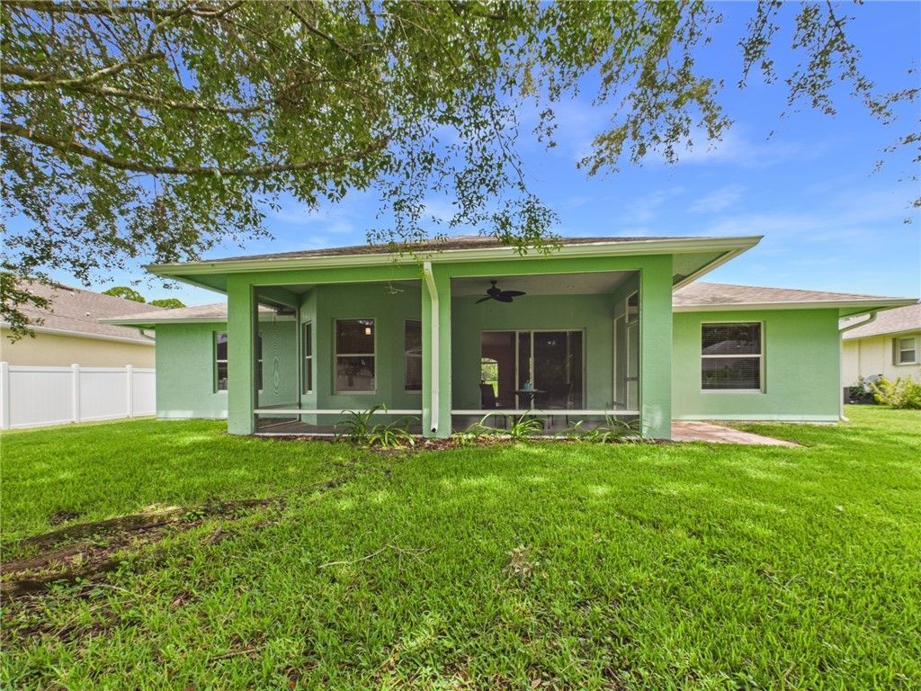 732 Newhall Terrace, Sebastian, FL 32958 Photo