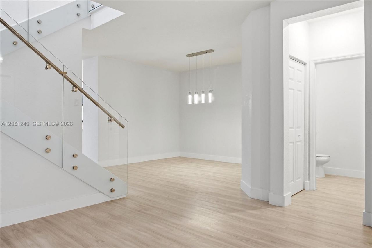 3430 W 106th Ter, Unit 106, Hialeah, FL 33018 Photo