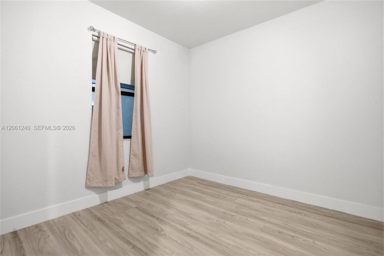 3430 W 106th Ter, Unit 106, Hialeah, FL 33018 Photo
