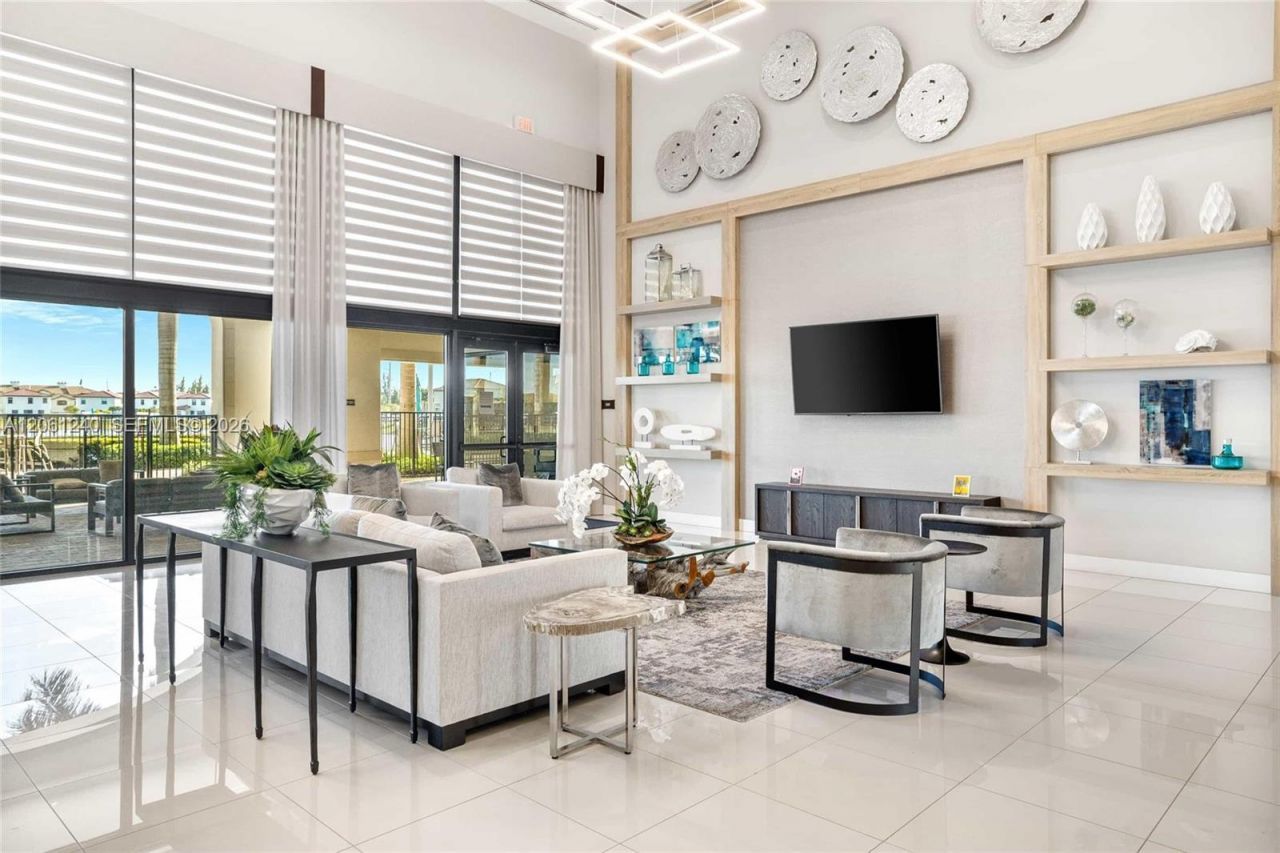 3430 W 106th Ter, Unit 106, Hialeah, FL 33018 Photo