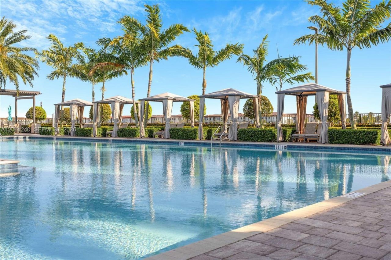 3430 W 106th Ter, Unit 106, Hialeah, FL 33018 Photo