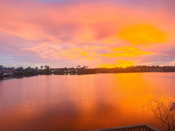 5580 W 26th Ct , Unit 209, Hialeah, FL 33016