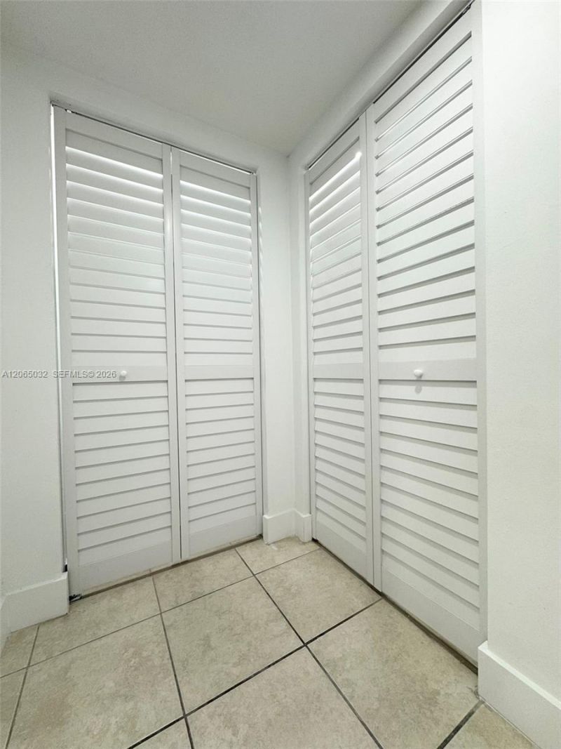 5580 W 26th Ct, Unit 209, Hialeah, FL 33016 Photo