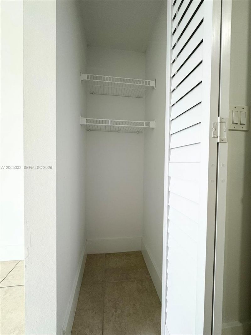 5580 W 26th Ct, Unit 209, Hialeah, FL 33016 Photo
