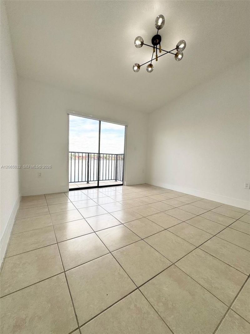 5580 W 26th Ct, Unit 209, Hialeah, FL 33016 Photo