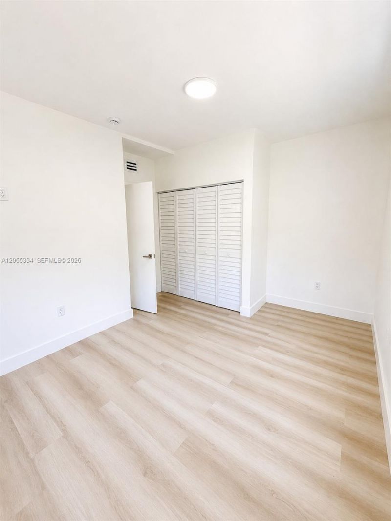 470 NE 130th St , North Miami, FL 33161 Photo