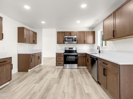 5689 Peach Court, Sun Valley, NV 89433 Photo