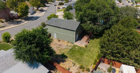 5689 Peach Court, Sun Valley, NV 89433 Photo