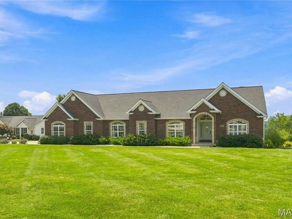 3 Bluff Haven Drive, Troy, MO 63379