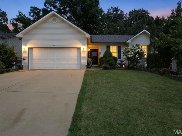 223 Williamsburg Drive , Crystal City, MO 63019