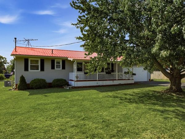 919 Masters Ave, Ashland, OH 44805