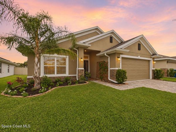 1723 Middlebury Drive SE, Palm Bay, FL 32909