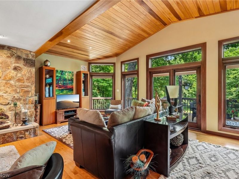 985 S Medina Line Road, Wadsworth, OH 44281 Photo 11