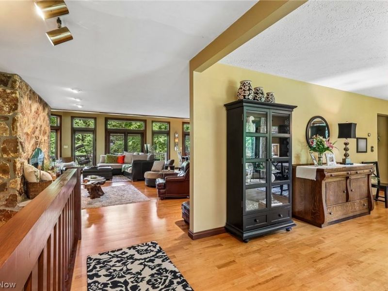 985 S Medina Line Road, Wadsworth, OH 44281 Photo 4