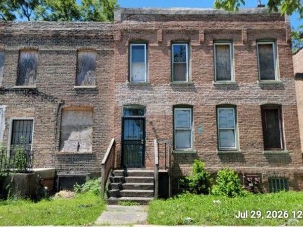 10724 S Langley Avenue , Chicago, IL 60628