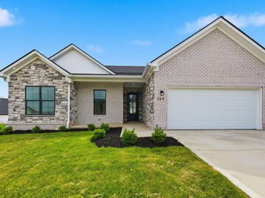 109 Patchen Drive, Nicholasville, KY 40356