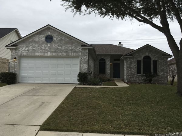 824 CROSS BRANCH DR, Schertz, TX 78154