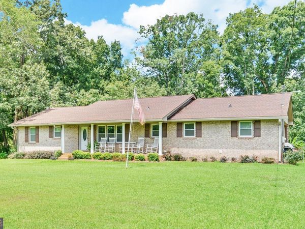 1398 Cleveland Mill Road, Hartwell, GA 30643