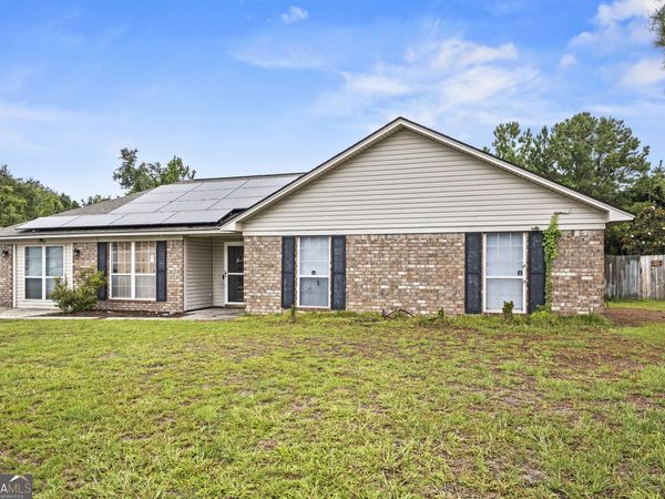 2360 Rowe Street, Hinesville, GA 31313
