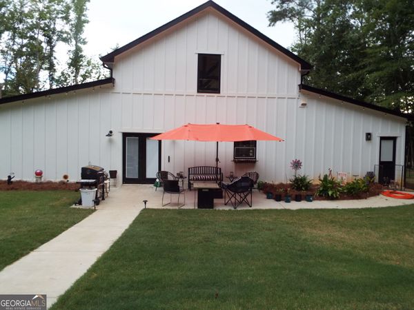 925 Bear Creek Marina Road, Mansfield, GA 30055
