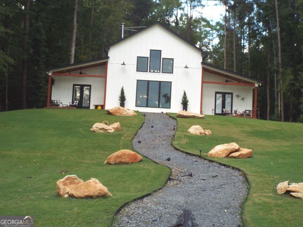 925 Bear Creek Marina Road, Mansfield, GA 30055