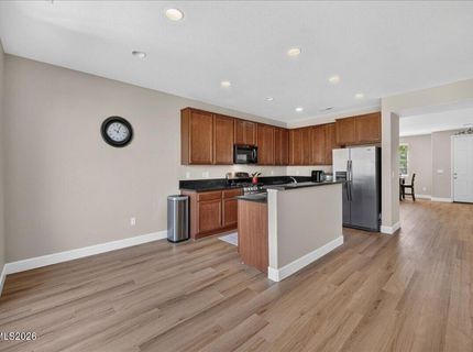 7325 Heritage Oaks Drive, Reno, NV 89523 Photo