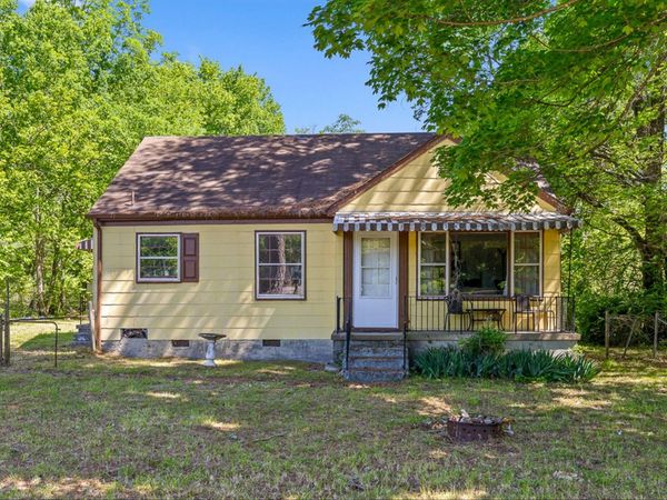 591 W Cloud Springs Road , Rossville, GA 30741