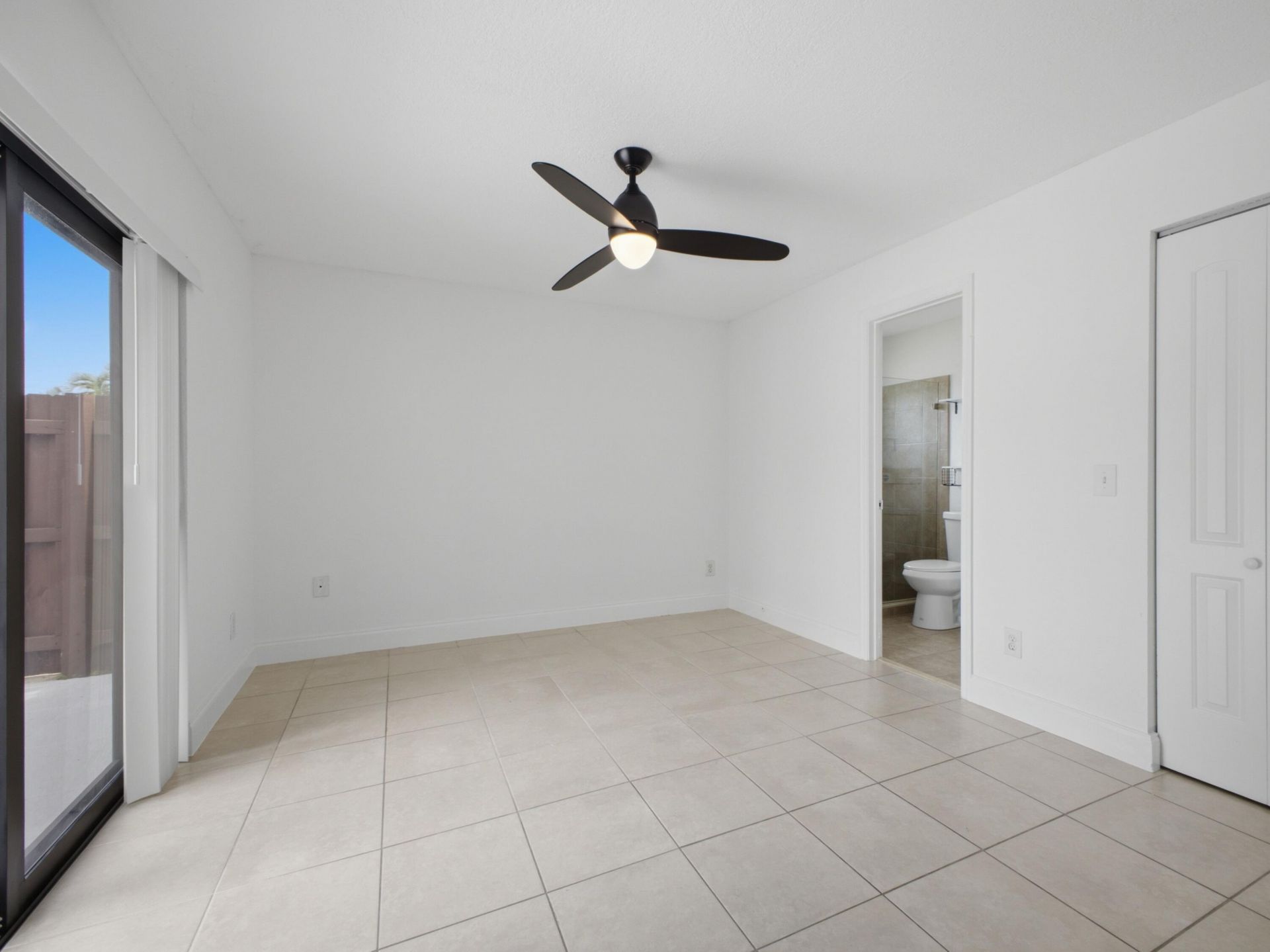 1110 Manor Drive, Palm Springs, FL 33461 Photo