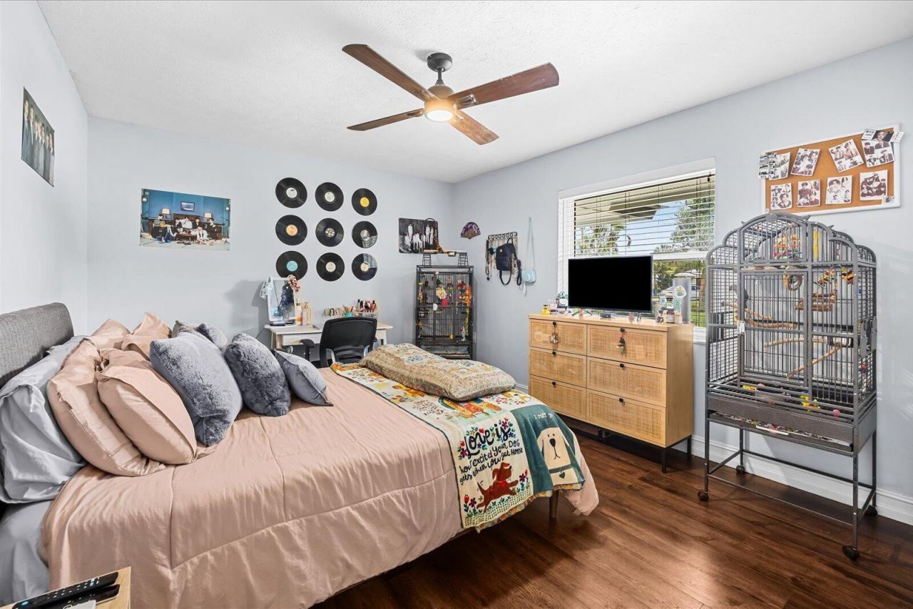 366 NE Ficus Terrace, Jensen Beach, FL 34957 Photo