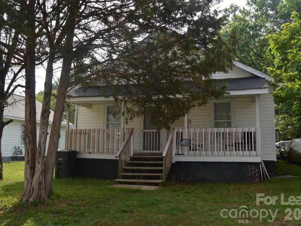 208 Wilson Street, Unit B, Statesville, NC 28677