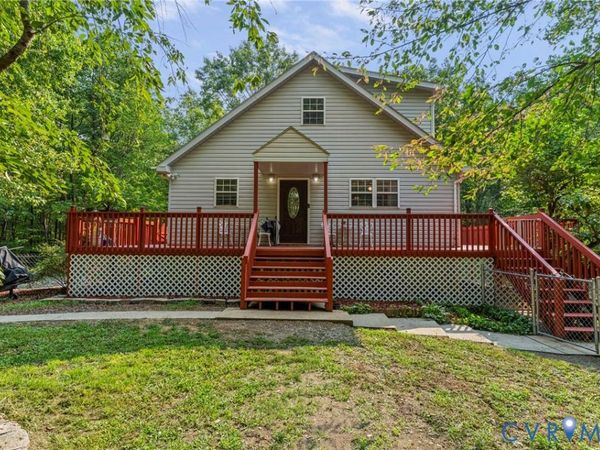 3826 Midland Road , Wingina, VA 24599